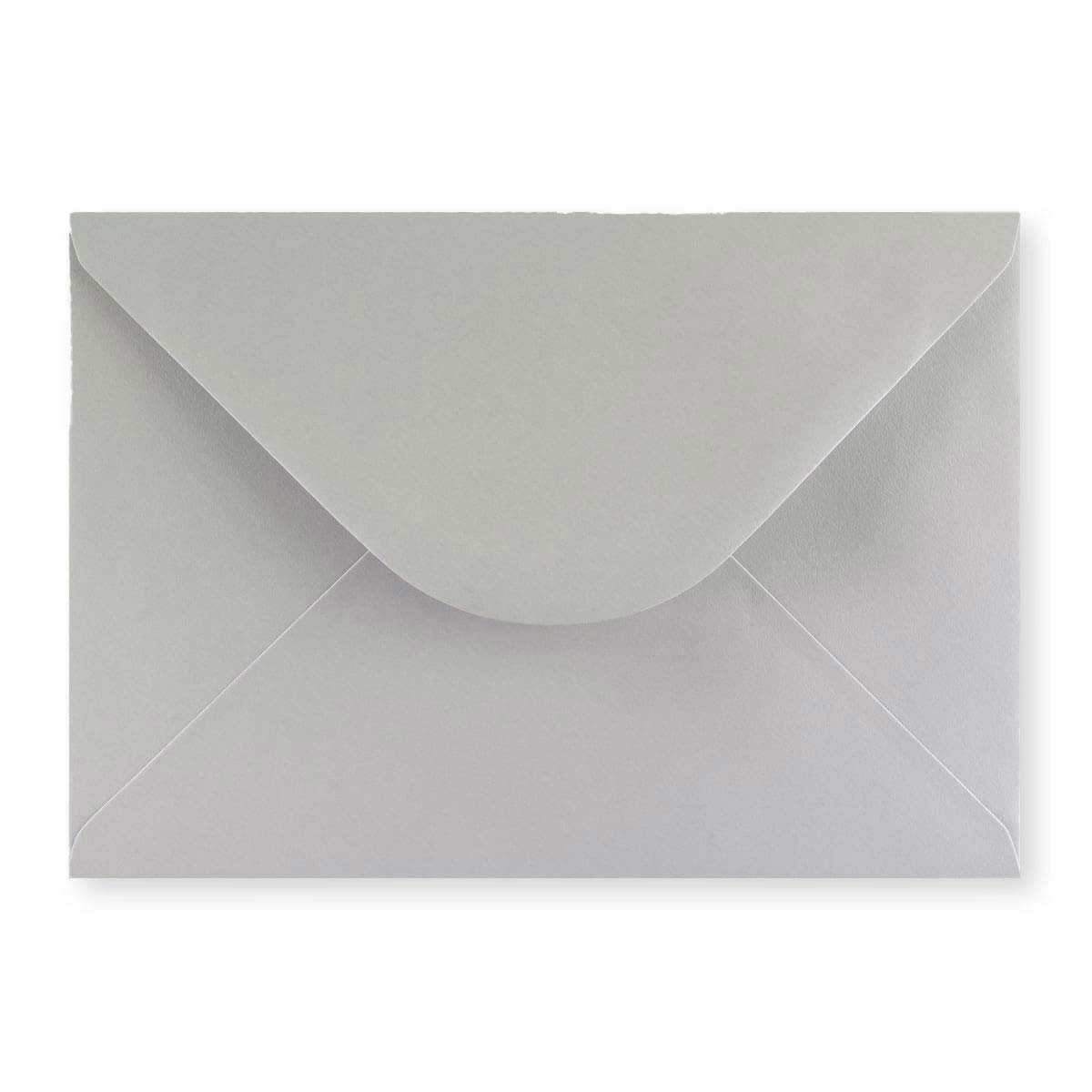 Enveloppe grise claire 162x229 mm (C5)