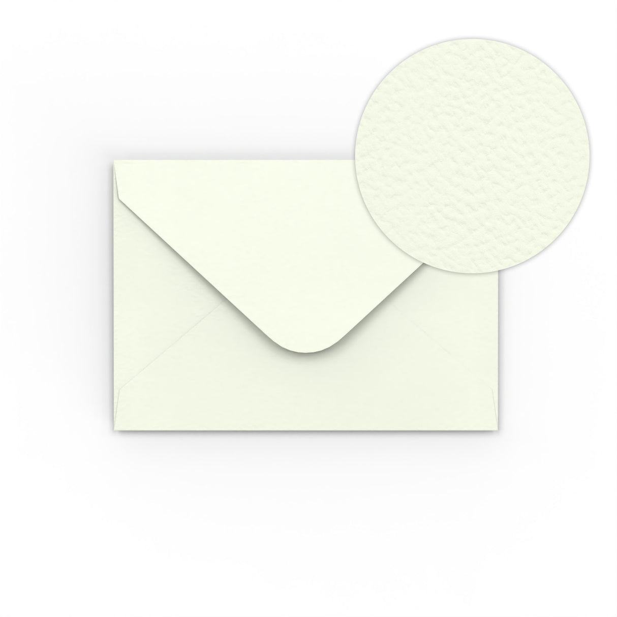 Enveloppes en papier blanc lait martelé