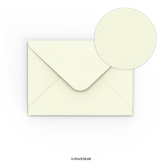 Enveloppe Ivoire avec effet martelé 125 x 175 mm