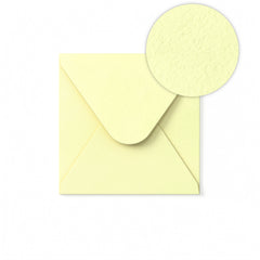 Enveloppe Ivoire avec effet martelé 130 x 130 mm