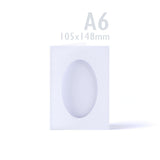 Cartes blanches à texture martelée, pliées en trois avec ouverture ovale – lot