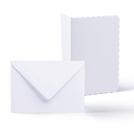 Cartes et enveloppes blanches à bord ondulé – lot