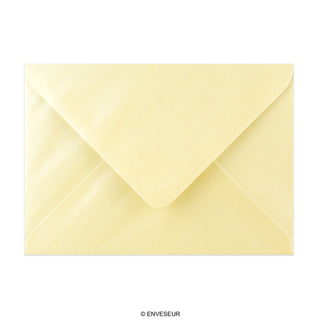 Enveloppe couleur champagne à l’effet nacré 125X175MM (B6)