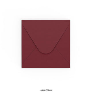 Enveloppes couleur bordeaux