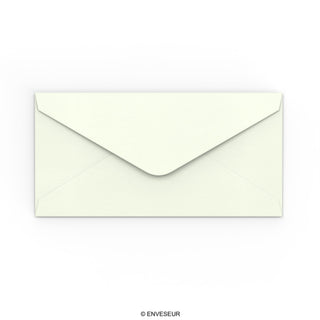 Enveloppes en papier blanc lait martelé
